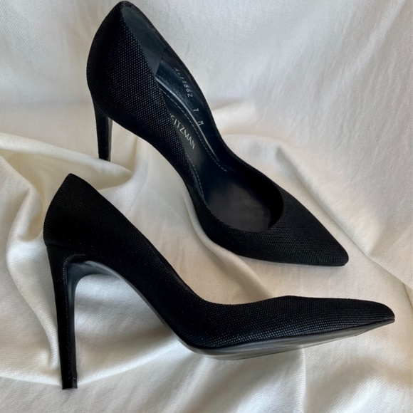 Stuart Weitzman Black Pointed Toe High Heel pumps, Sz. 7M - Picture 5 of 9